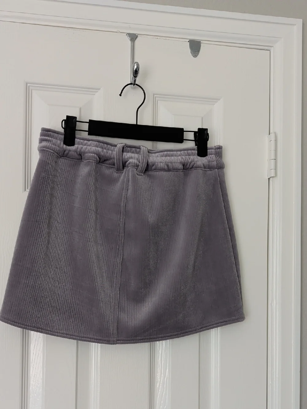 Alo Yoga Ribbed Velour Baller Mini Skirt